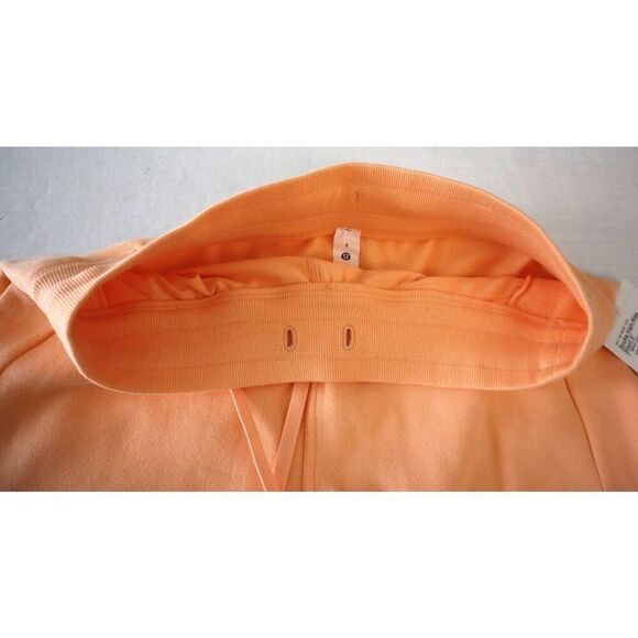 Lululemon Women's Sz 8 Peach Bellini Scuba High-Rise 5" Shorts - Picture 7 of 9